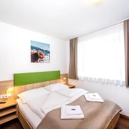 Apart Jasmin Apartment Flachau Exterior photo